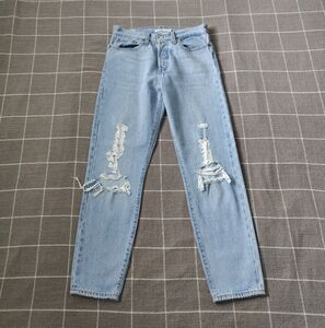 Levi's Wedgie Jeans